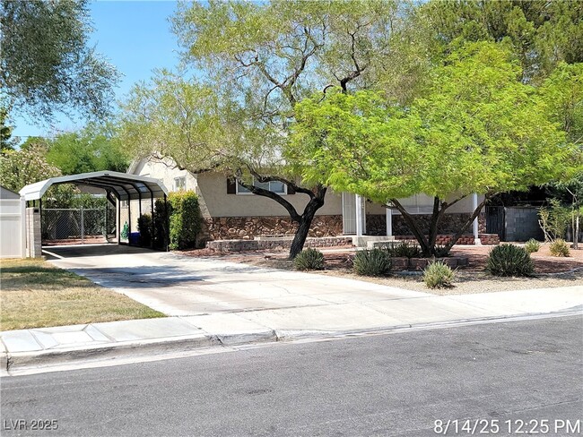 property at 1312 Darmak Dr