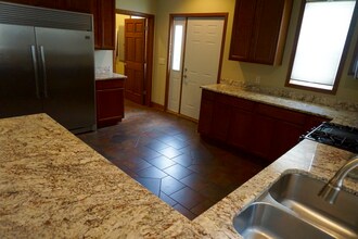 1020 14th Ave SE in Minneapolis, MN - Building Photo - Building Photo