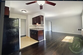 7541 N Winchester Ave, Unit 301 in Chicago, IL - Building Photo - Building Photo