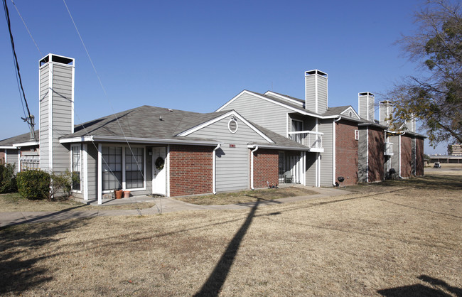 Hunterwood in Woodway, TX - Foto de edificio - Building Photo