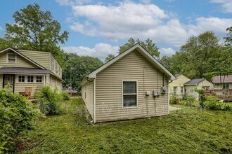 5918 Park Ave in Kansas City, MO - Building Photo - Building Photo