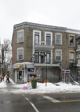 2701 Dandurand Rue in Montréal, QC - Building Photo - Building Photo