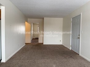 912-18 1/2 18 1/2 St S in Moorhead, MN - Building Photo - Building Photo