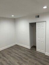 1125 OLD YORK Rd, Unit Apt#2 in Abington, PA - Building Photo - Building Photo