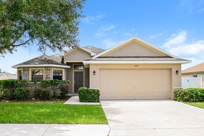 property at 1771 Williamsburg Dr