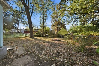 2320 Kenwood Ave in Fort Wayne, IN - Building Photo - Building Photo