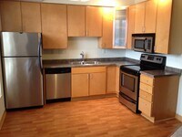 2600 University Ave SE