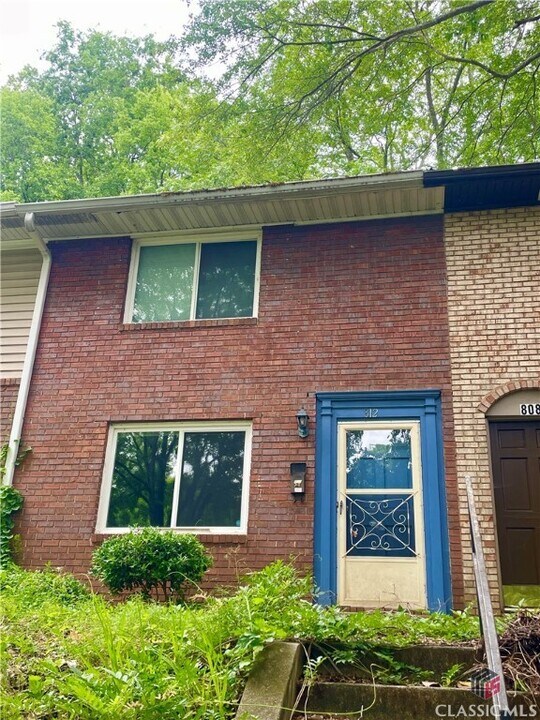 812 College Ave in Athens, GA - Building Photo