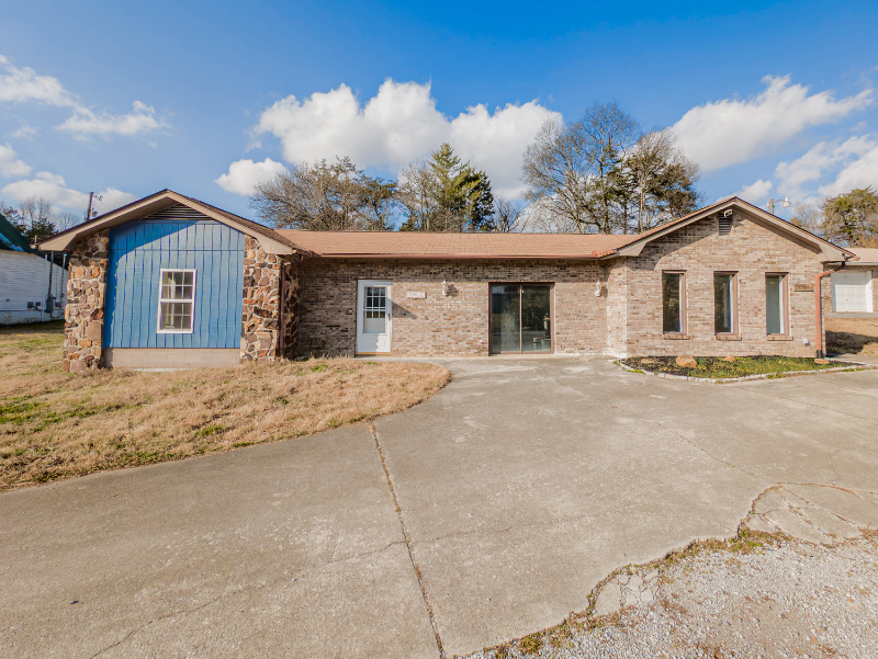 3245 TN-61 in Luttrell, TN - Building Photo