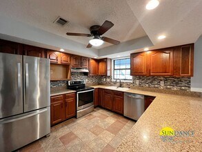 113 Live Oak Ct in Crestview, FL - Building Photo - Building Photo