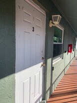 742 Michigan Ct in St. Cloud, FL - Building Photo