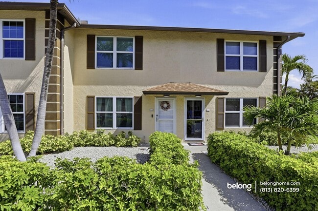 property at 731 W Elkcam Cir