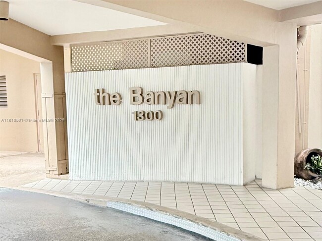property at 1300 St Charles Pl