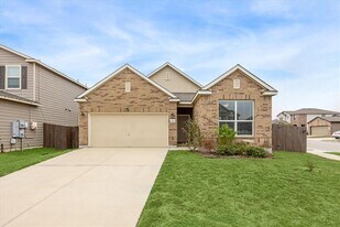 6200 Albany Sleigh Dr in Del Valle, TX - Building Photo