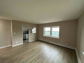 1560 N Prospect Ave in Milwaukee, WI - Building Photo - Building Photo