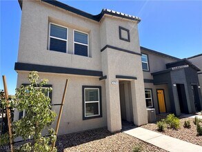 479 Waterfall Cv Ct in Henderson, NV - Building Photo - Building Photo