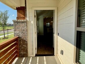 10529 NW 32nd St in Yukon, OK - Building Photo - Building Photo