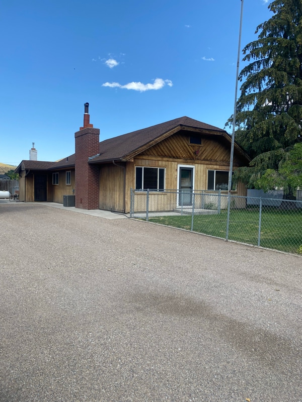 property at 5602 W Old Hwy 91