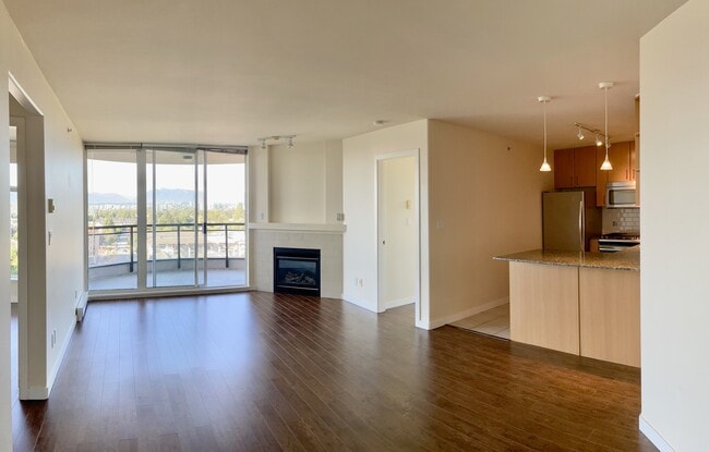 8460 Granville Ave in Richmond, BC - Building Photo - Building Photo