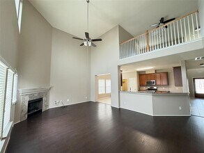 5015 BridgeValley Ct in Spring, TX - Building Photo - Building Photo