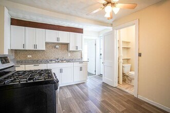 32 Joy St in Ludlow, MA - Building Photo - Building Photo