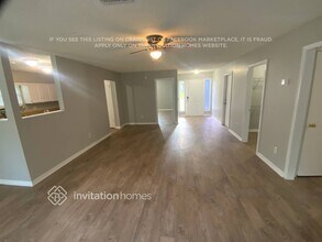 8404 Boysenberry Ln W in Jacksonville, FL - Building Photo - Building Photo