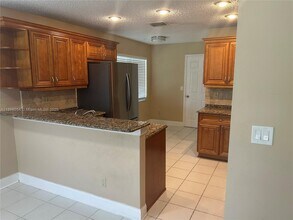 2939 Myrtle Oak Cir in Davie, FL - Building Photo - Building Photo