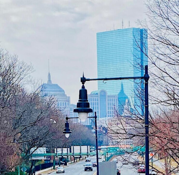 34 Cunard St in Boston, MA - Building Photo