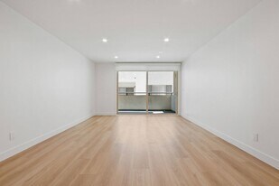 801 2nd Street in Santa Monica, CA - Building Photo