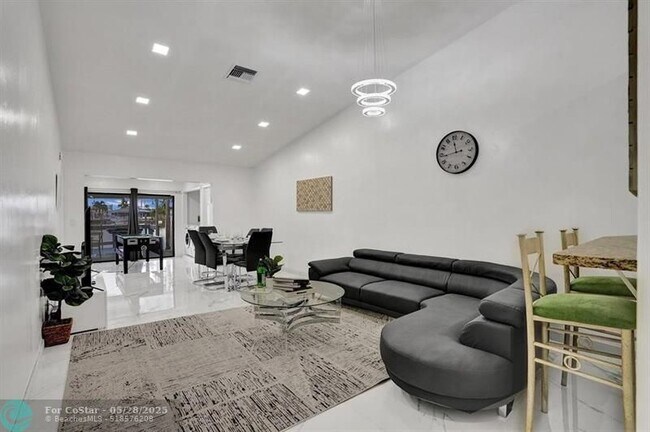 property at 5434 SW 25th Ave