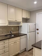 29 Brent St, Unit #2 in Boston, MA - Building Photo - Building Photo