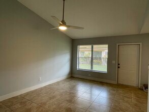 2592 Ida Way in West Palm Beach, FL - Building Photo - Building Photo