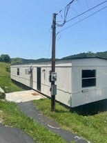 1378 Big Hollow Rd in Blountville, TN - Building Photo