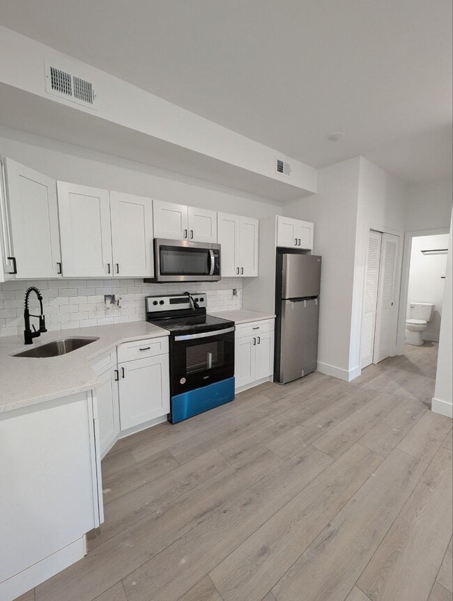 3900 Aspen St, Unit 3900 Aspen St in Philadelphia, PA - Building Photo - Building Photo