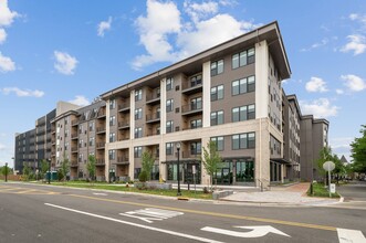 Oliver on the Hudson in Jersey City, NJ - Building Photo - Building Photo