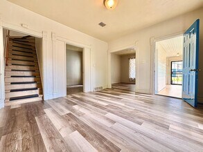127 Elm St in South Bend, IN - Foto de edificio - Building Photo