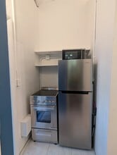 2551 Lincoln St, Unit Studio in Hollywood, FL - Foto de edificio - Building Photo