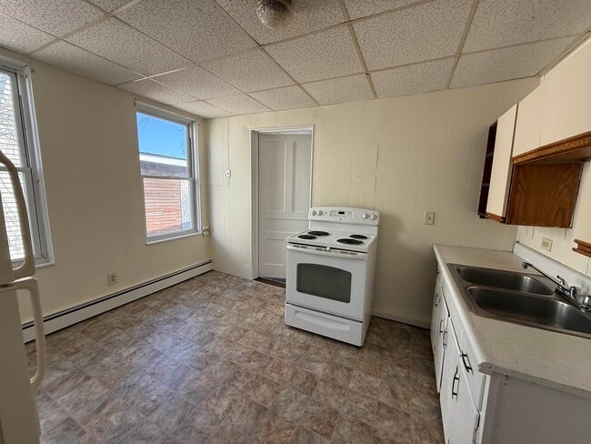 141 Main St in Belmont, NH - Building Photo - Building Photo