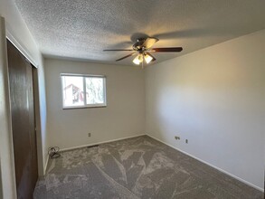 17 Terrace Dr in Colorado Springs, CO - Foto de edificio - Building Photo