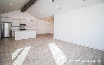 2405 Quitman Ave in Lubbock, TX - Building Photo - Building Photo