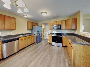 1009 Palomino Pl in Bargersville, IN - Building Photo - Building Photo