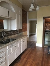 2257 Jackson St in Dubuque, IA - Building Photo - Building Photo