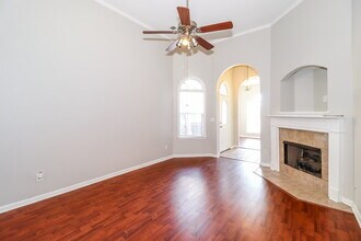 9992 Misty Elm Dr in Memphis, TN - Foto de edificio - Building Photo