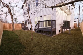 421 E 41st St in Houston, TX - Building Photo - Building Photo