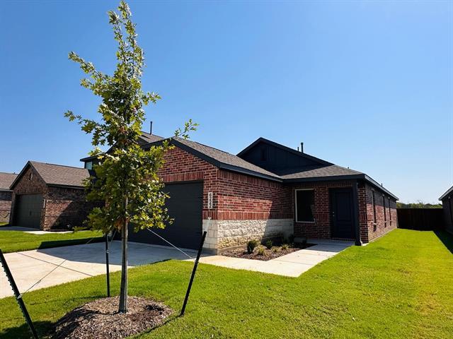 6222 Tilden Ave in Pilot Point, TX - Building Photo - Building Photo