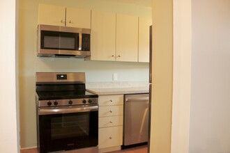 3 Murphys Ln in Shelton, CT - Building Photo - Building Photo