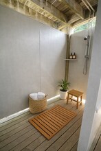 120 Frigate Dr in Holden Beach, NC - Foto de edificio - Building Photo