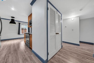 6266 Joaquin Murieta Ave, Unit #H in Newark, CA - Building Photo - Building Photo