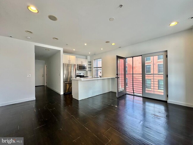 263 N 3rd St in Philadelphia, PA - Building Photo - Building Photo