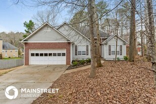 620 Crescent Ct in Stockbridge, GA - Building Photo